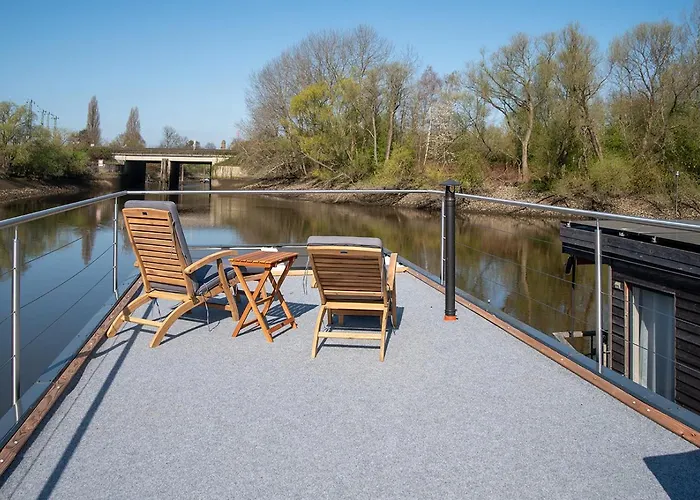Hausboot Wilma Botel *